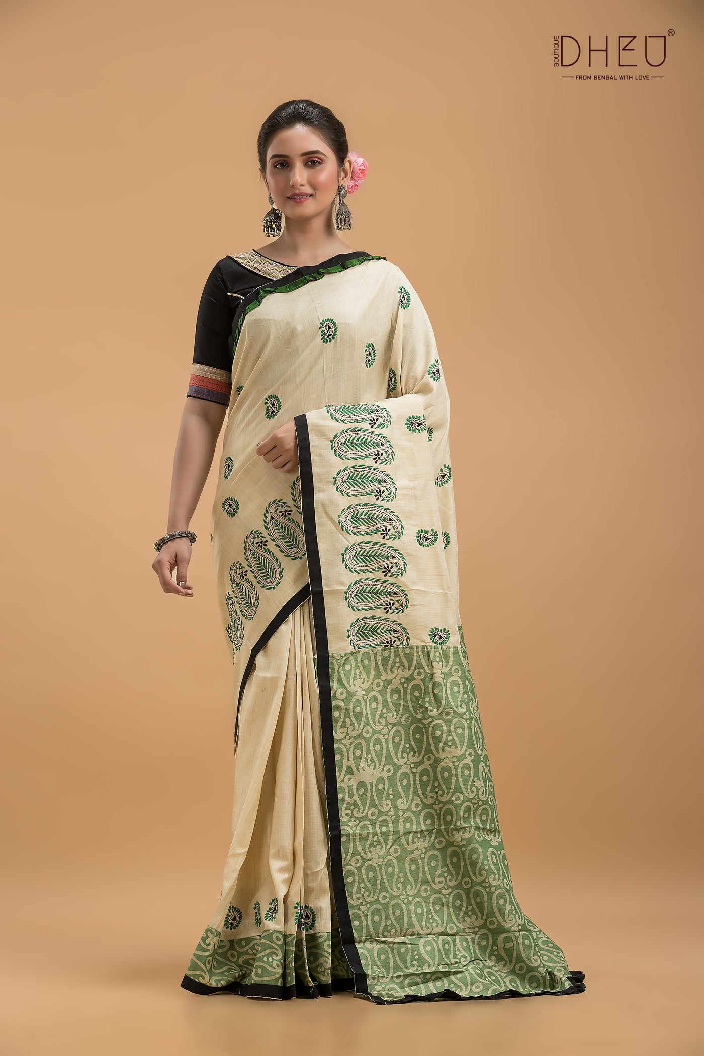 Sobuj Diper Rani -Hand crafted kantha saree