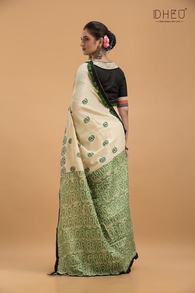 Sobuj Diper Rani -Hand crafted kantha saree