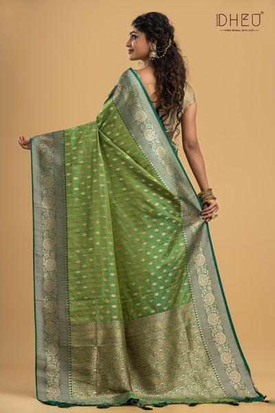 Exclusive Buta Patti Silk Saree