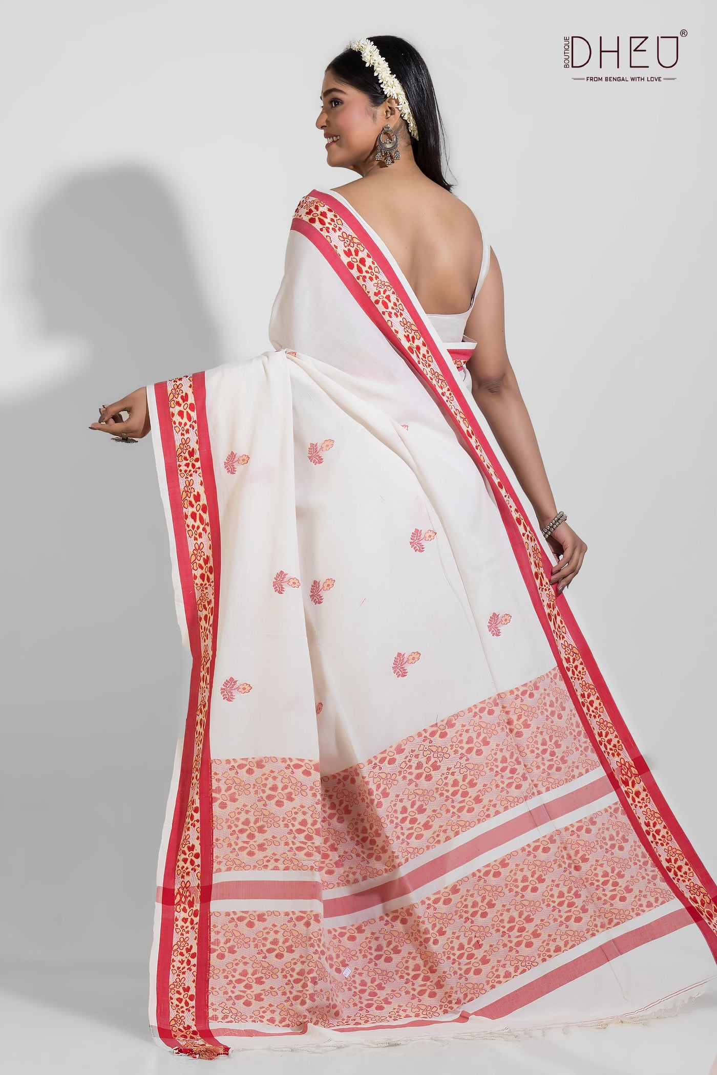 Parvati - Pure Khadi Jamdani Tangail Saree