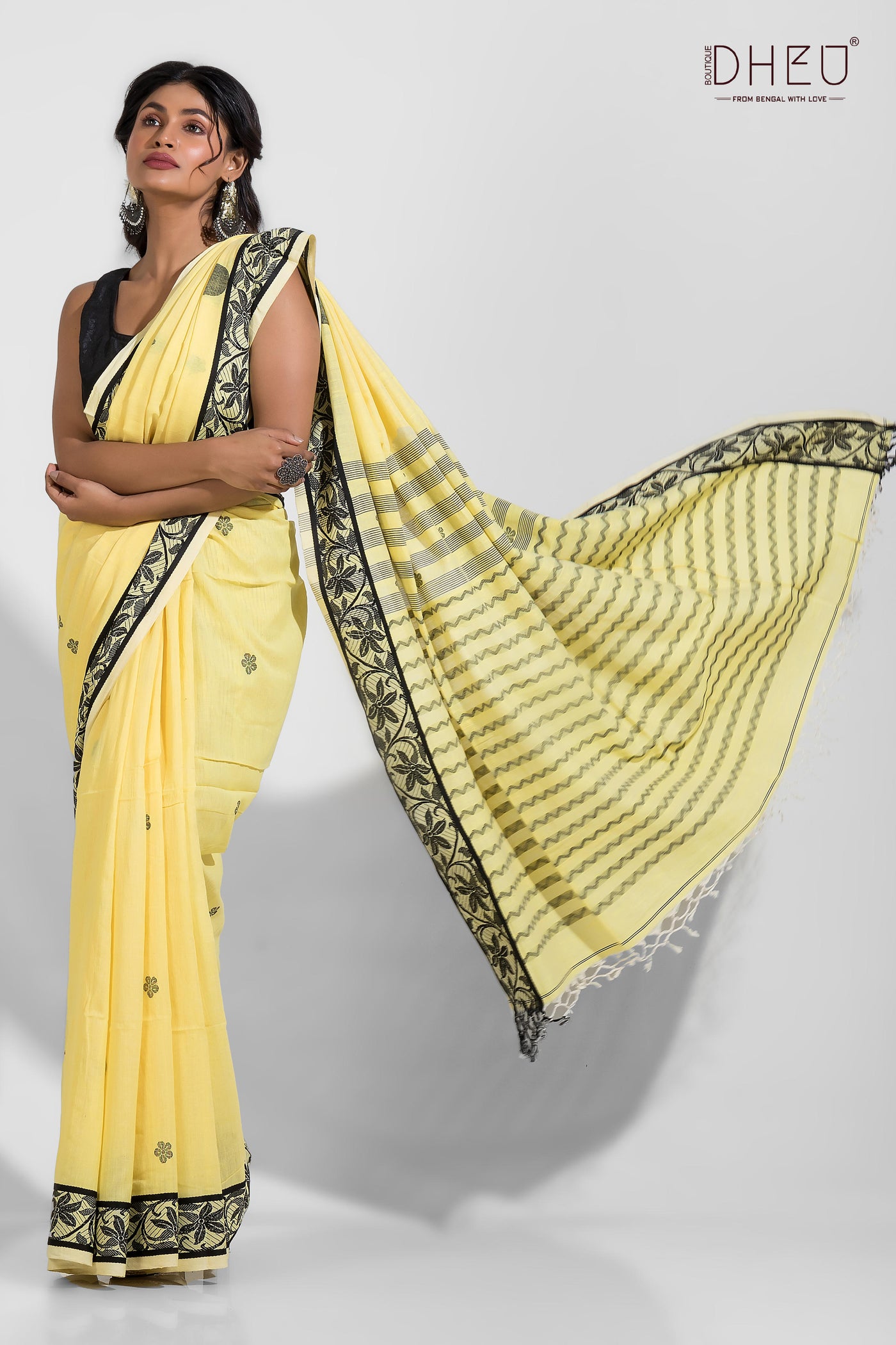 Sharda - Pure Khadi Jamdani Tangail Saree