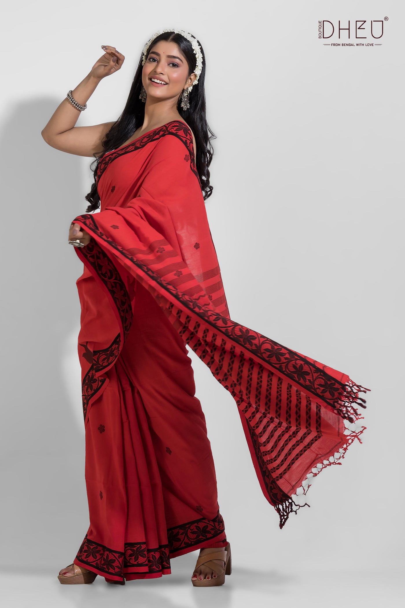 Chenab-Pure Khadi Jamdani Buti Tangail Saree