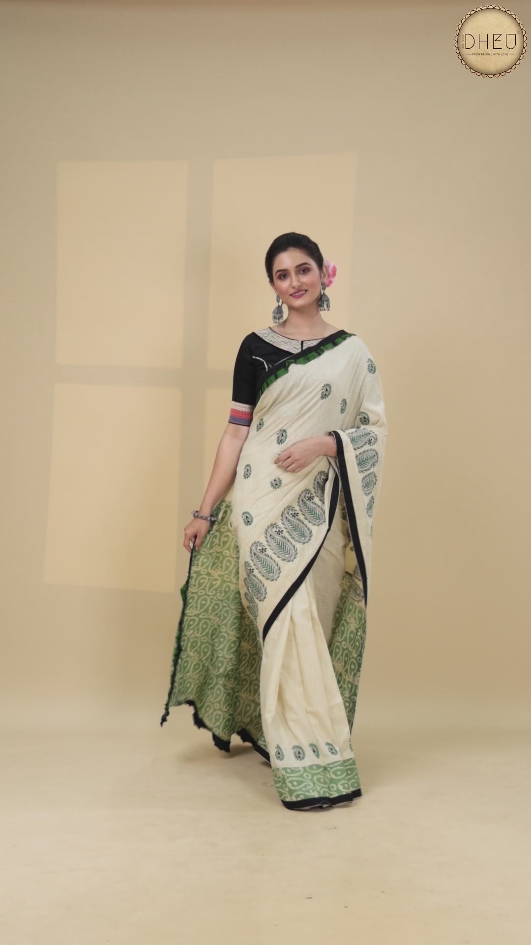 Sobuj Diper Rani -Hand crafted kantha saree