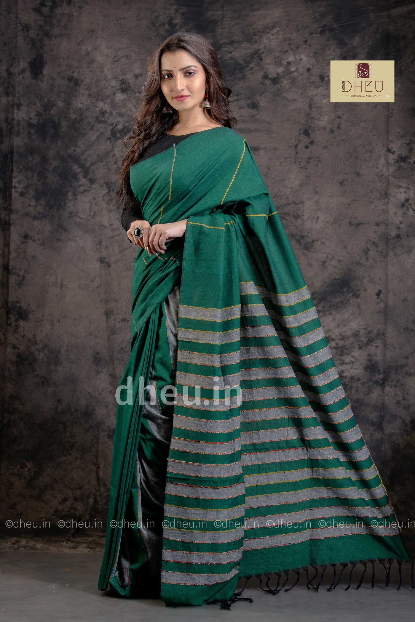 Gamble Green - Handloom Pure Cotton Saree-Kurta Couple Set - Boutique Dheu